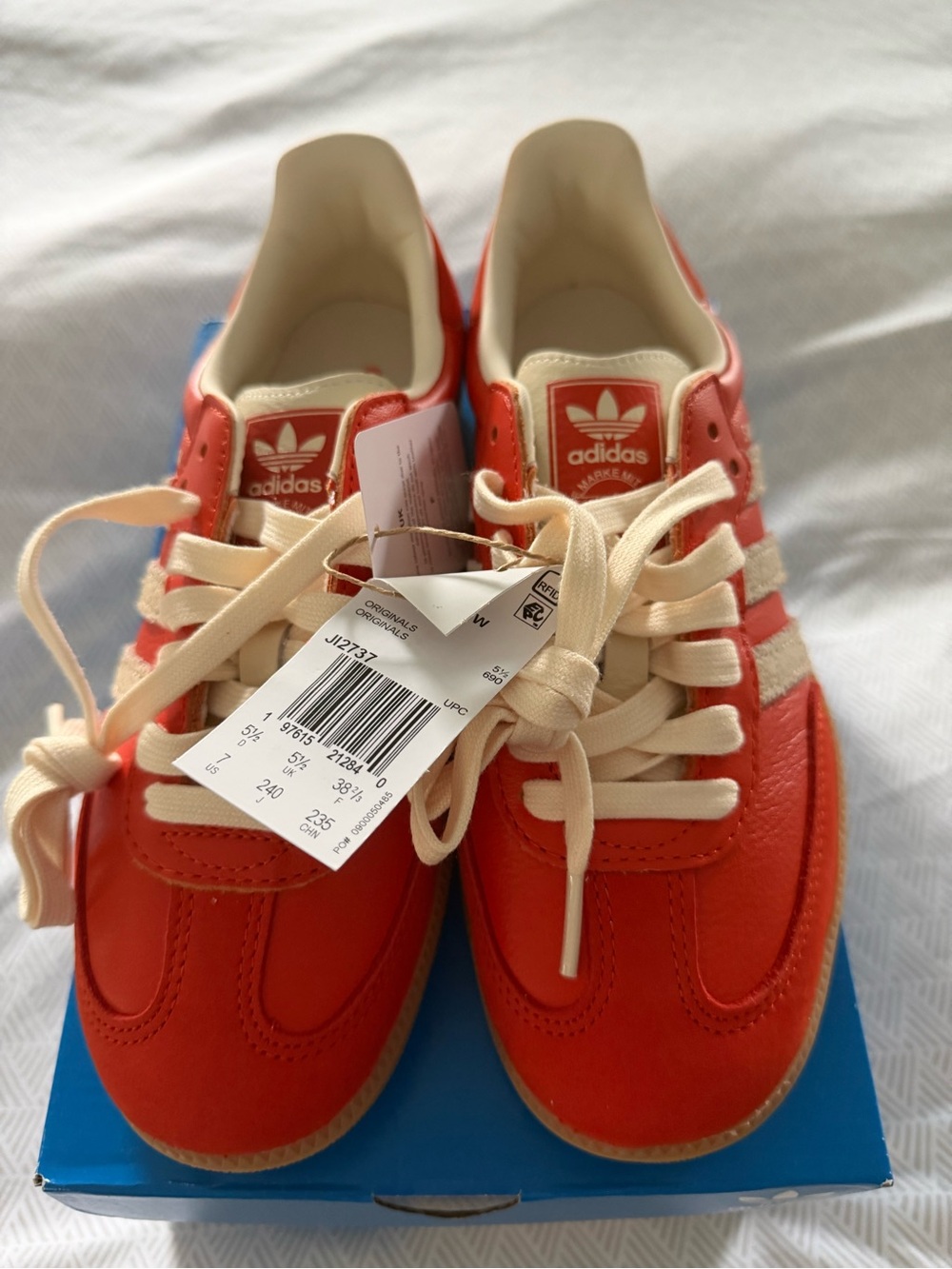 adidas Originals Orange& Cream Samba Sneakers. Size 7 NWT